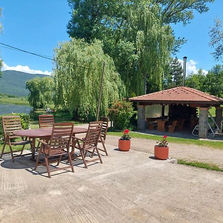 Gacka Idila Apartment Otočac Екстериор снимка