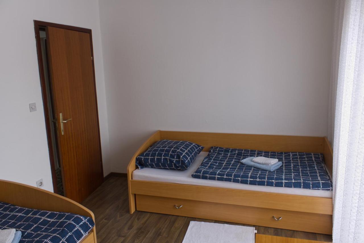 Gacka Idila Apartment Otočac Екстериор снимка